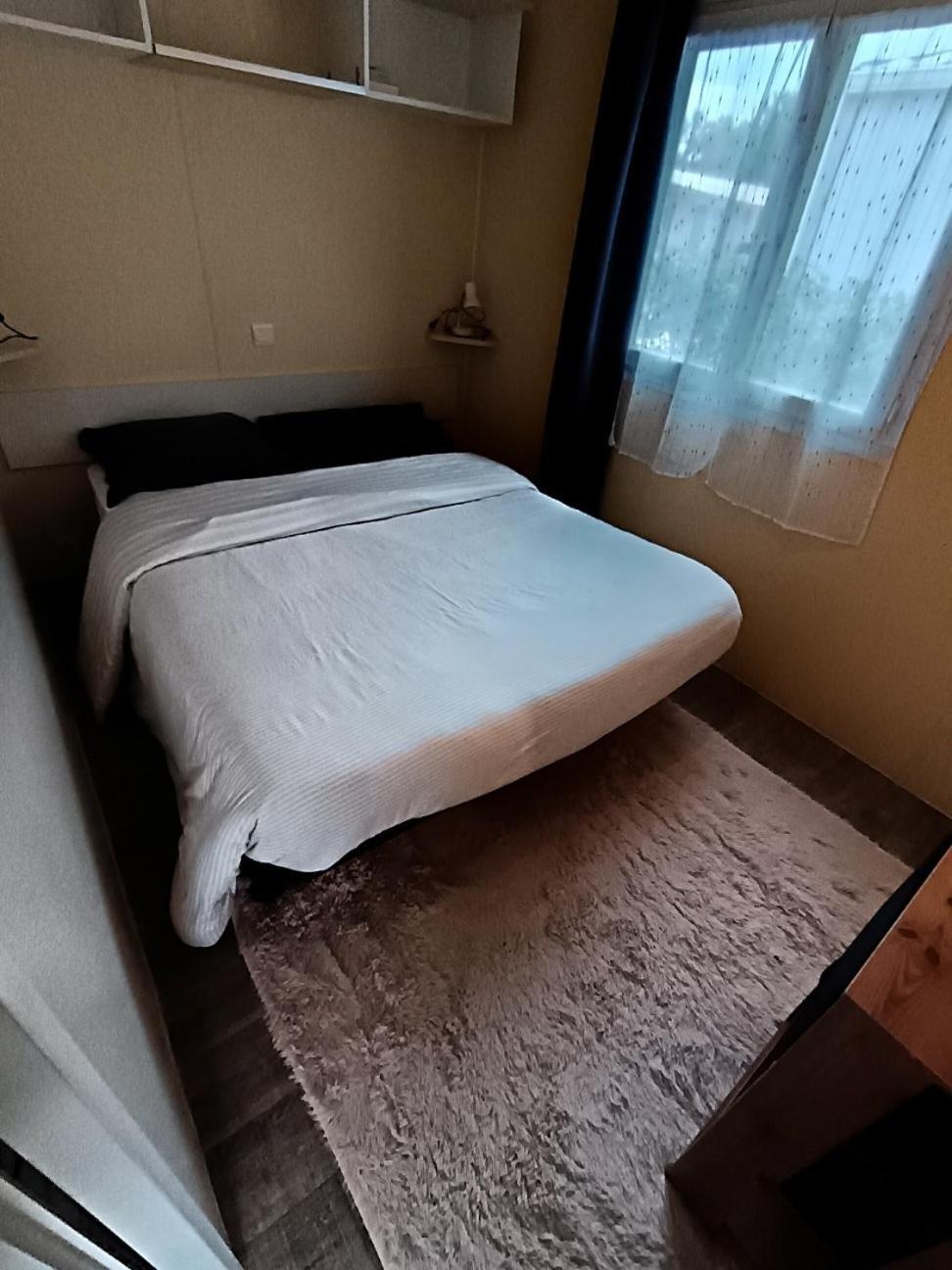 Camping Le Clos Du Thym Argelès-sur-Mer Esterno foto